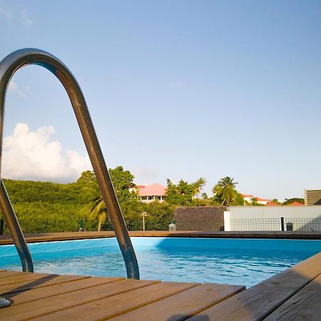 Studio Avec Piscine, A 3 Minutes A Pied Des Plages Sainte-Anne  Eksteriør billede